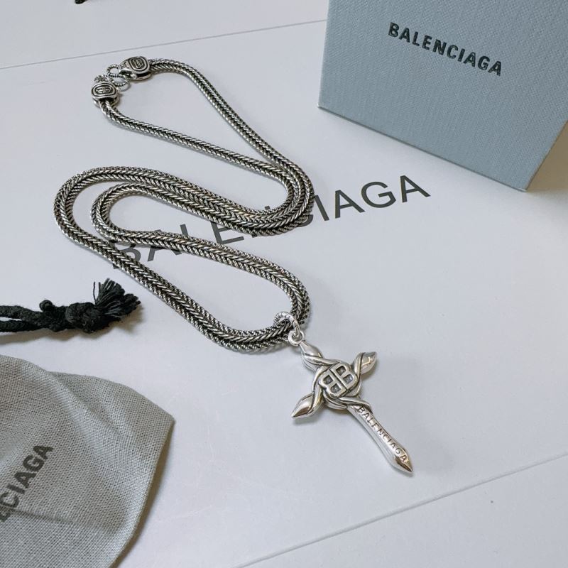 Ba1en*iaga necklaces